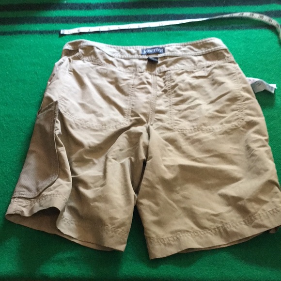 Marmot nylon shorts size 30 - Picture 6 of 7